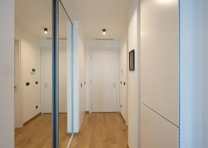 Center Lux 1 Apartment *